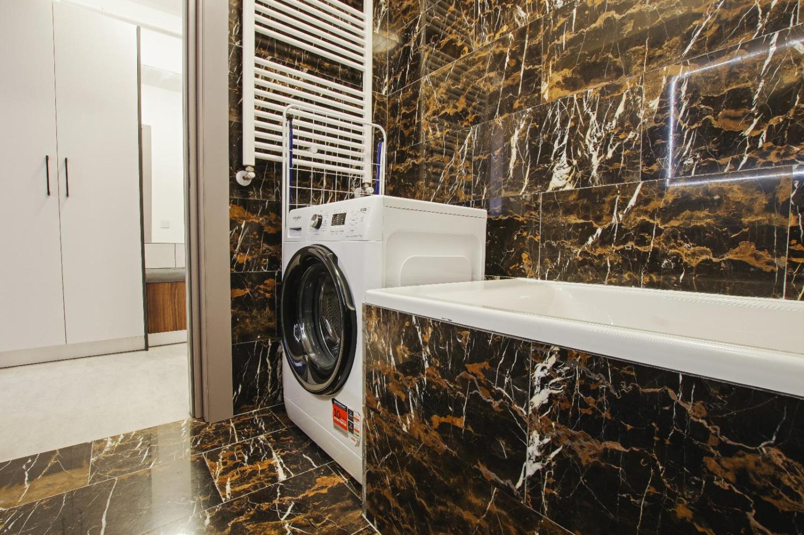 Himson-Brown Apartment Iasi Exterior foto